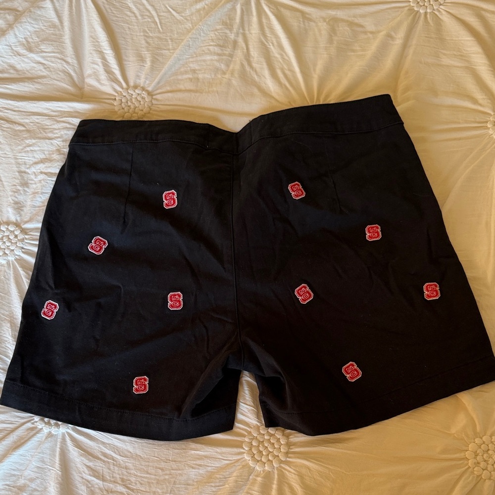 ✅Emerson Street brand Black Women's Shorts w Red STITCHED NC (STATE) logos.